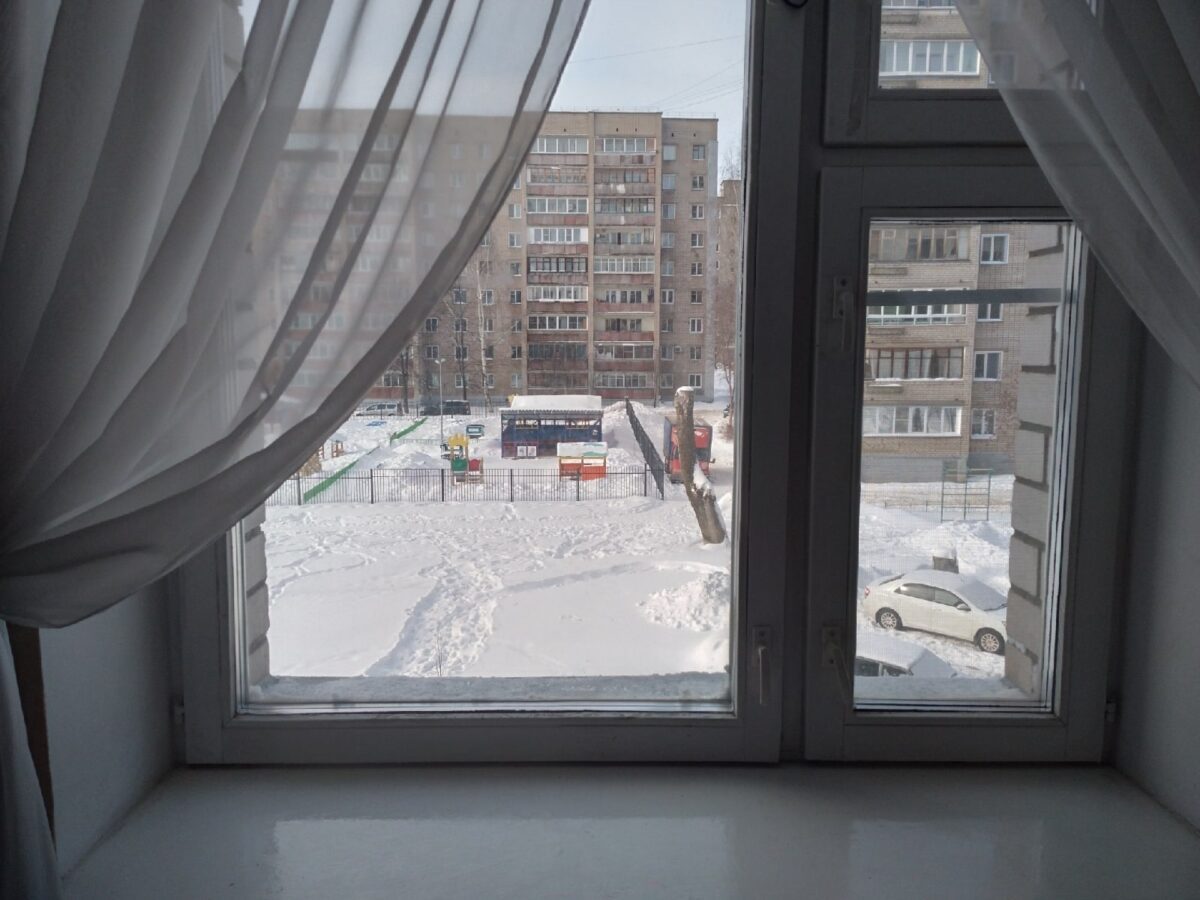 Господині розповіли, як прибрати конденсат з вікон