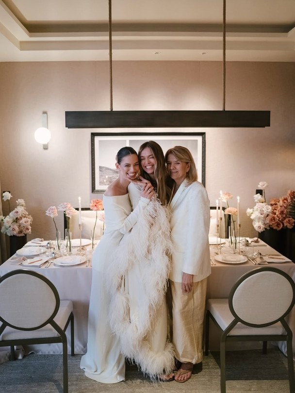 Віра Брежнєва з мамою та донькою Сарою / © instagram.com/ververa