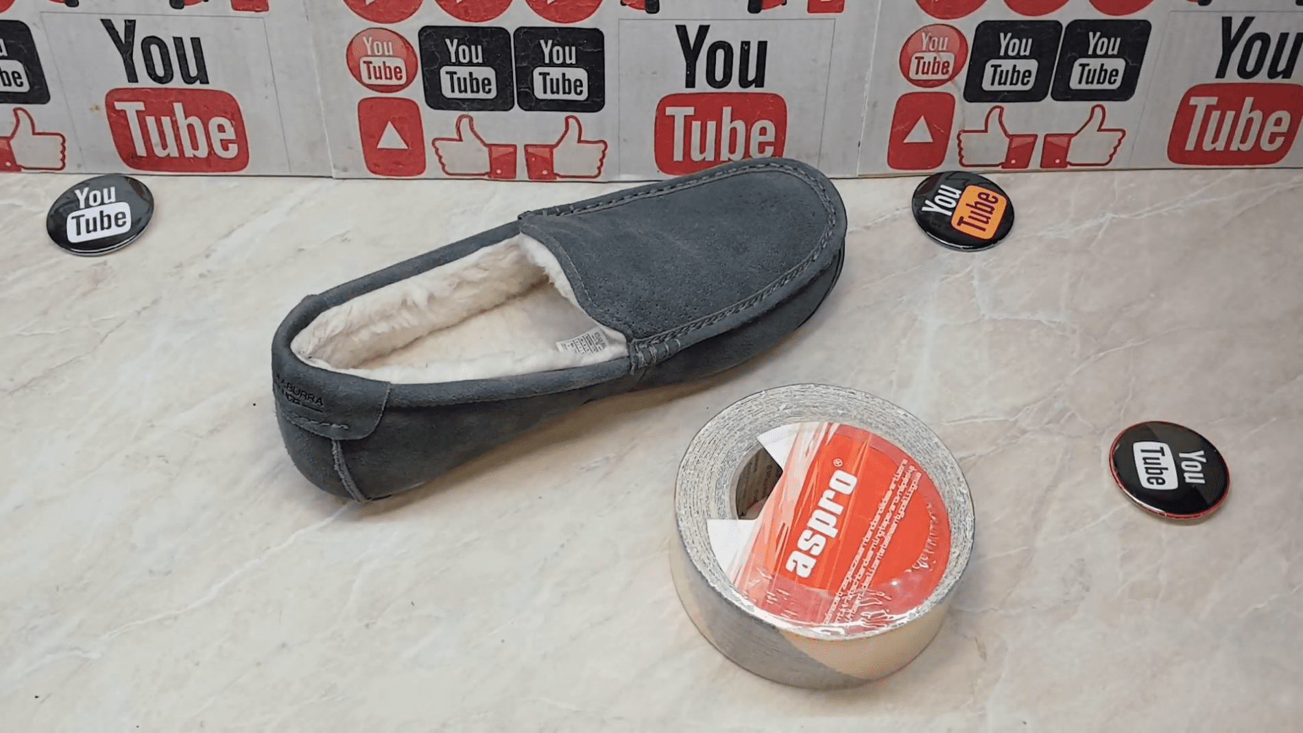 Експерти розповіли, як захистити взуття від ожеледі