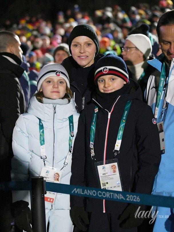 Княгиня Шарлін із дітьми / © Instagram княжої родини Монако