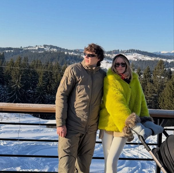 Леся Нікітюк з родиною / © instagram.com/special_my_profession