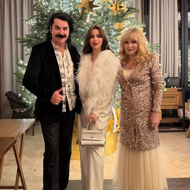 Павло Зібров із донькою та дружиною / © instagram.com/pavlo_zibrov