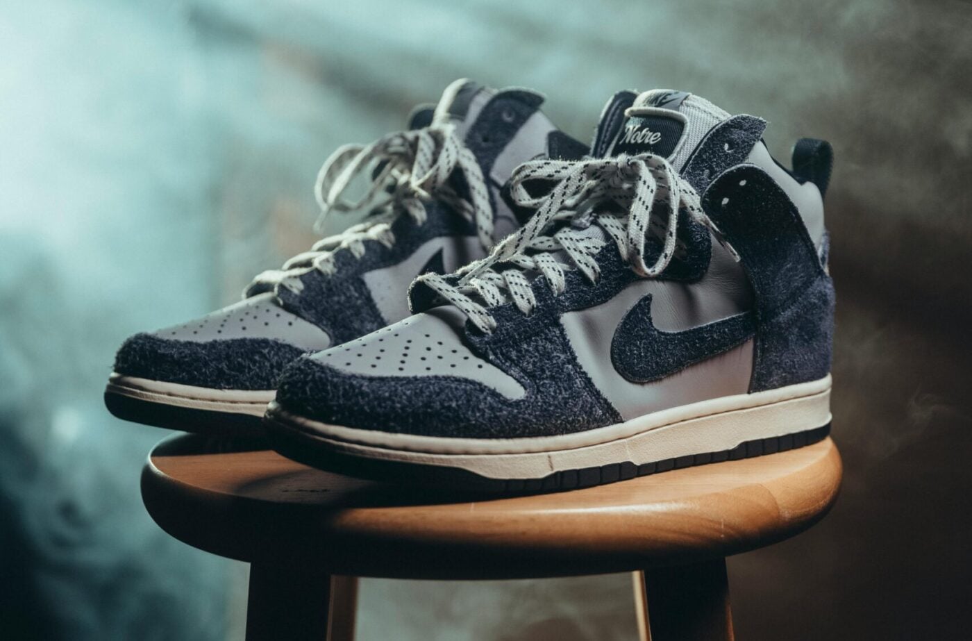 Як прибрати неприємний запах з взуття