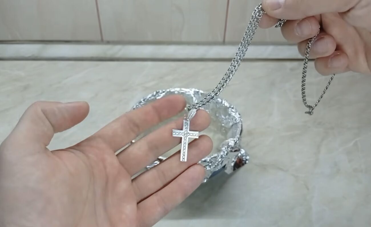 Господині розповіли, як можна використати фольгу за межами кухні