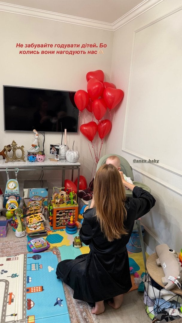 Леся Нікітюк із сином / © instagram.com/lesia_nikituk