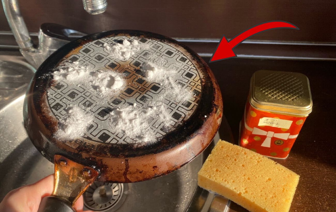 Експерти розповіли, як швидко очистити нагар зі сковорідки