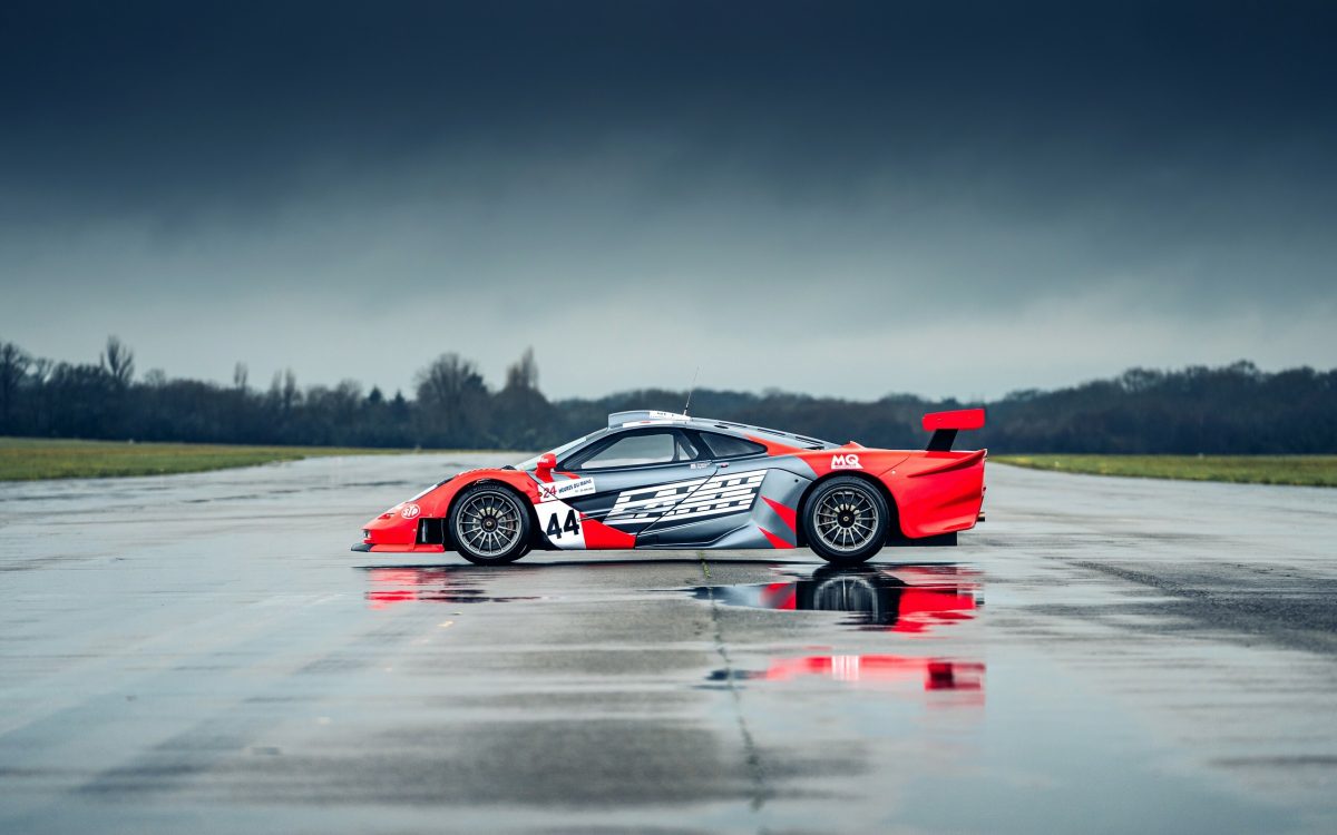 Рідкісний McLaren F1 GTR із кримінальним минулим виставили на аукціон: очікувана ціна вражає - фото 4