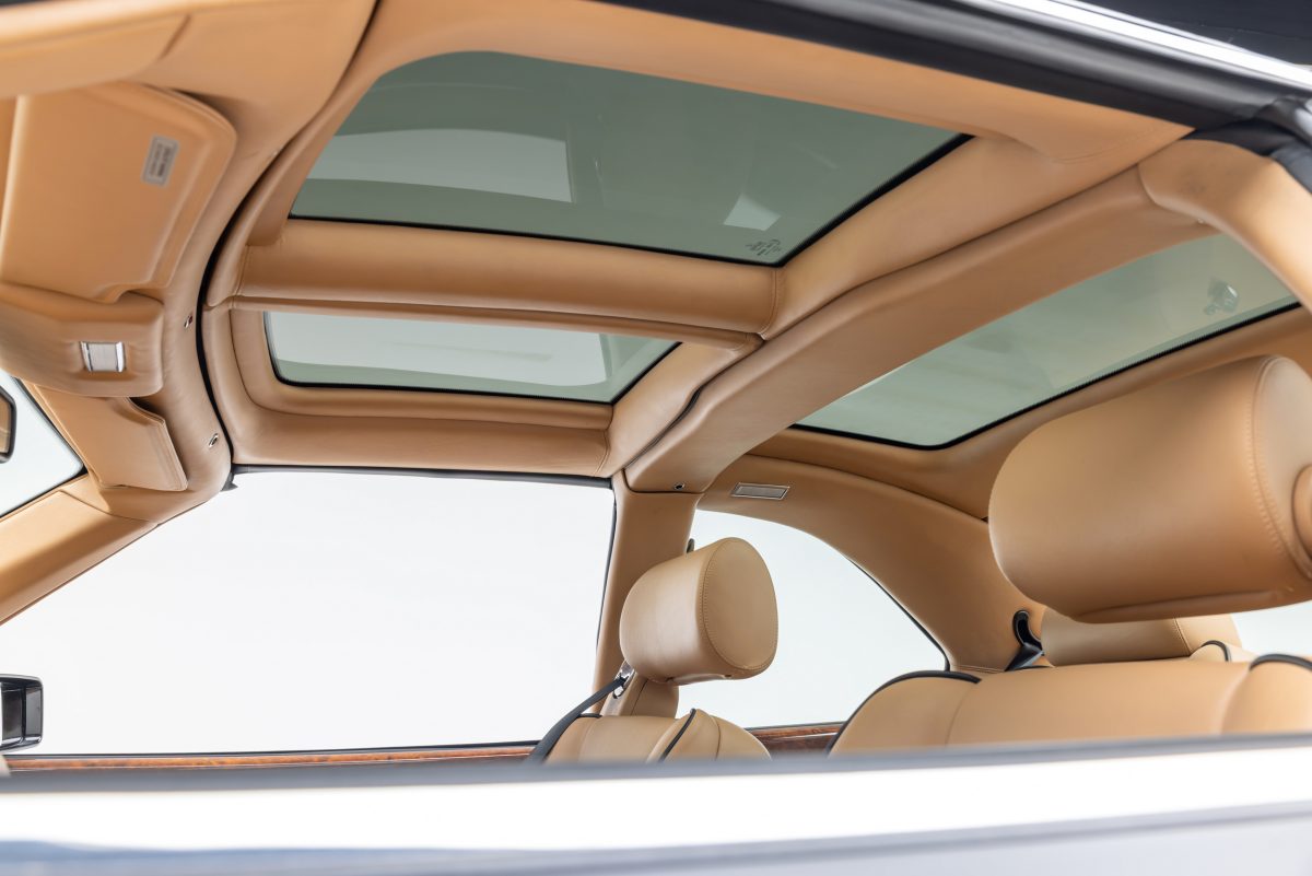 Унікальний Bentley Continental SC з мізерним пробігом виставили на продаж: скільки коштує раритет - фото 8