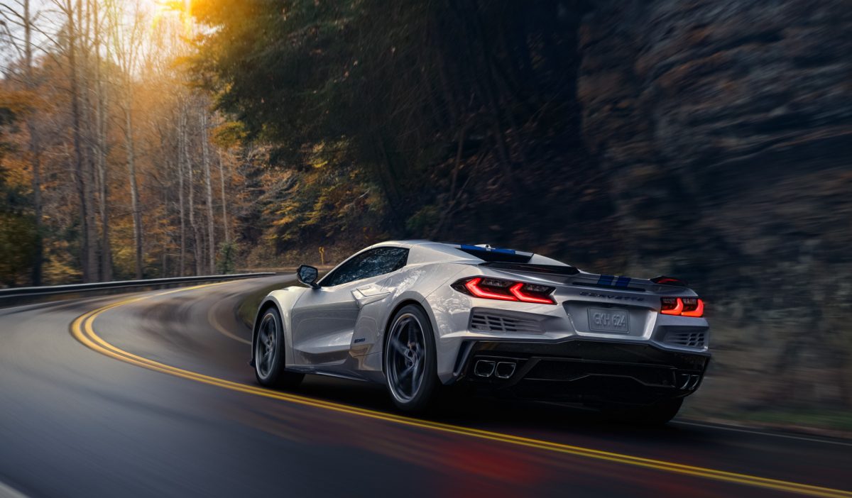 SVE перетворили гібридний Corvette E-Ray на монстра потужністю 1564 кінські сили - фото 4