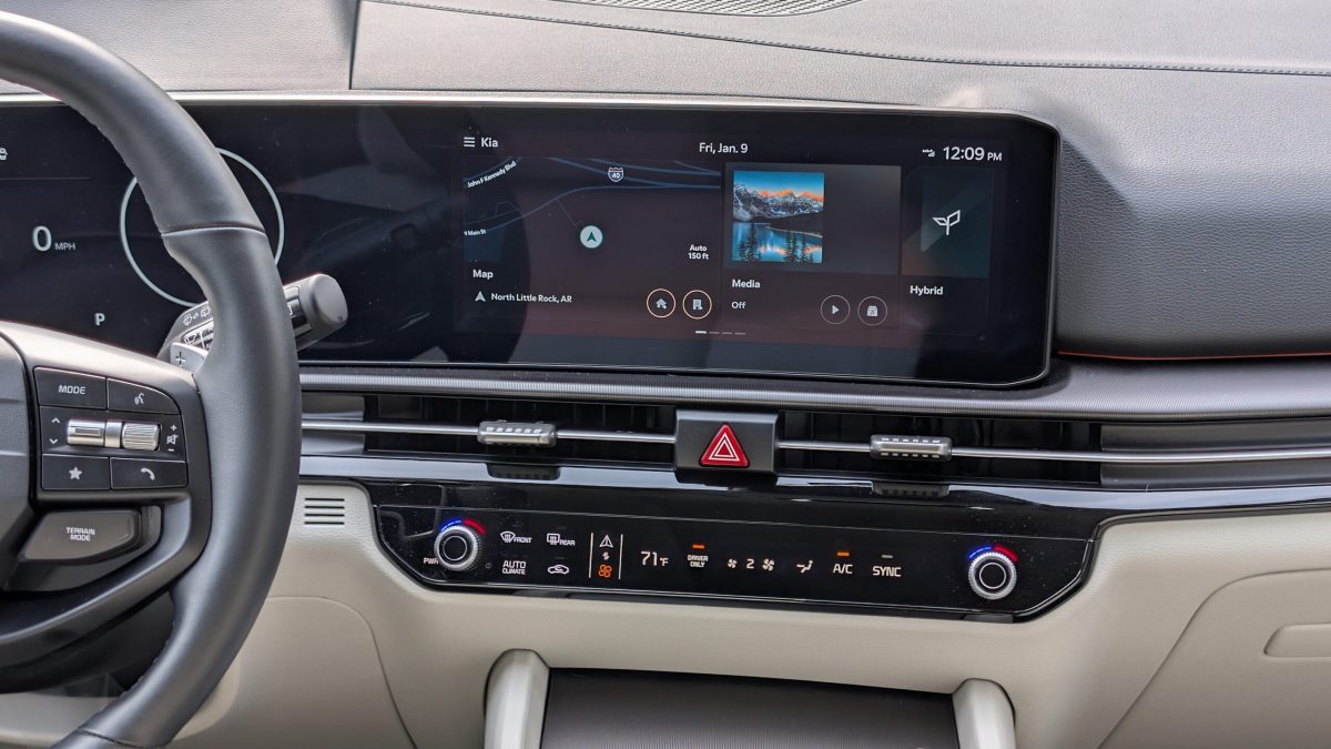 Огляд Kia Sportage Hybrid 2026: чому цей кросовер залишається глобальним бестселером - фото 2