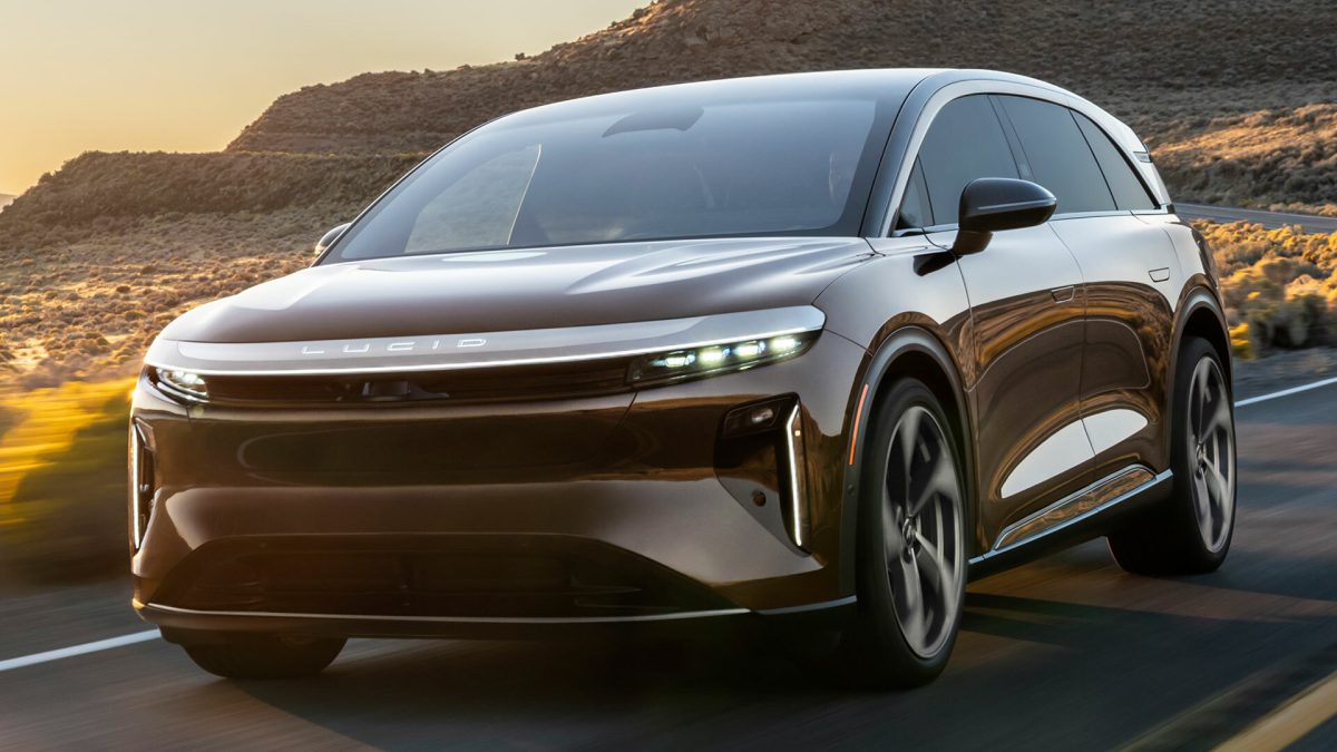 Lucid скорочує 12% персоналу: компанія економить заради запуску кросовера Gravity - фото 1