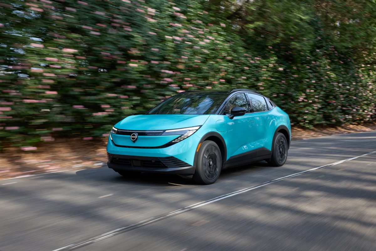 Nissan відклав випуск найдешевшої версії нового Leaf: майбутнє бюджетного електрокара під питанням - фото 6