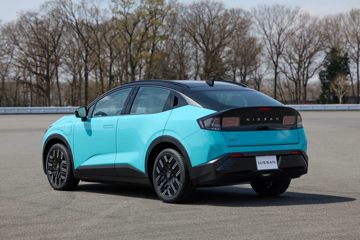 Nissan відклав випуск найдешевшої версії нового Leaf: майбутнє бюджетного електрокара під питанням - фото 4