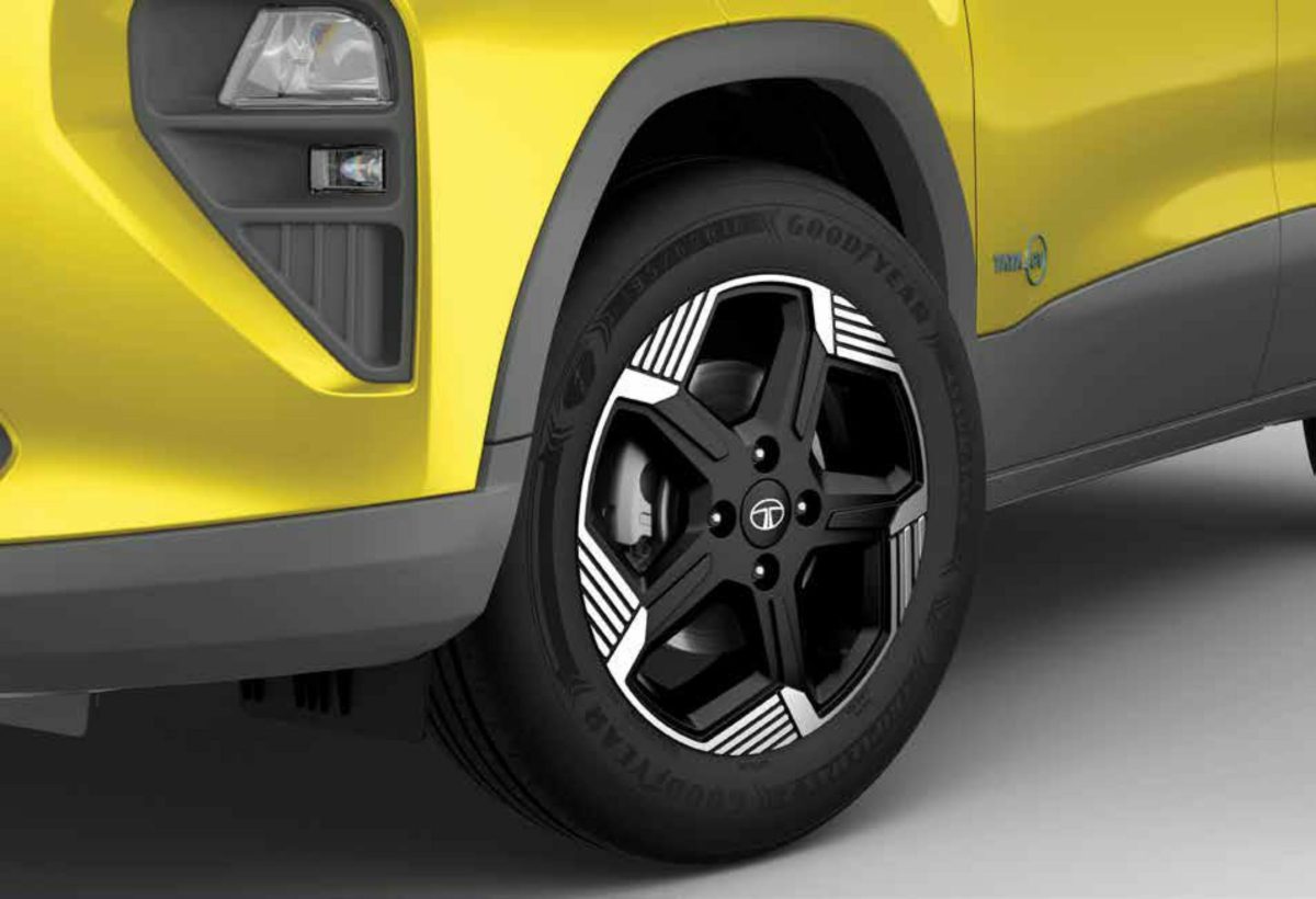 Офіційно представлено оновлений електрокросовер Tata Punch EV 2026: більший запас ходу та ціна від 7000 доларів - фото 7