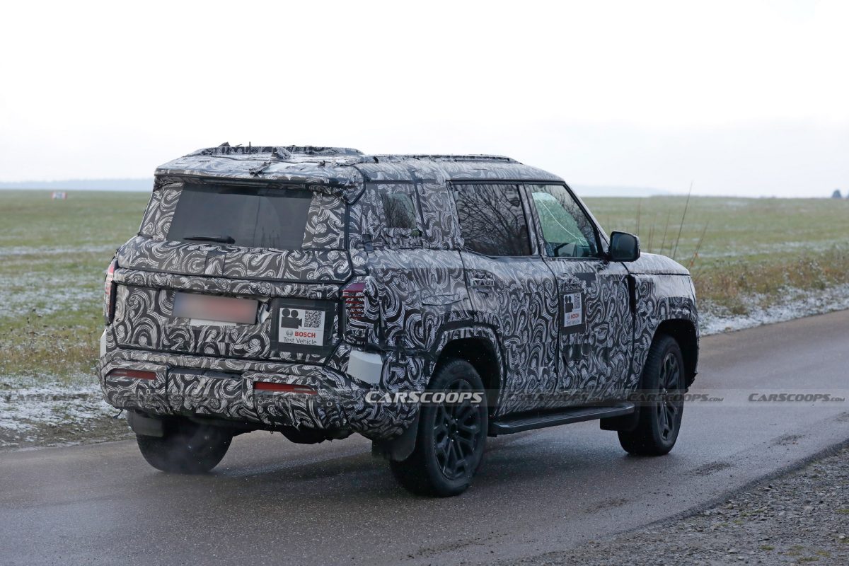 Легенда повертається: новий Mitsubishi Pajero вперше помітили на дорожніх тестах - фото 5