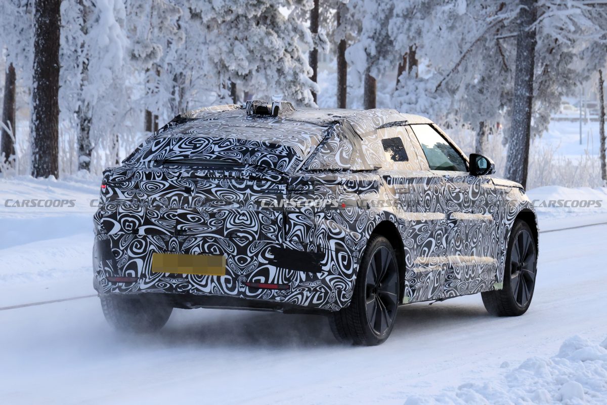 Новий Range Rover Velar вперше «спіймали» на тестах: кардинальні зміни дизайну та перехід на електротягу - фото 7