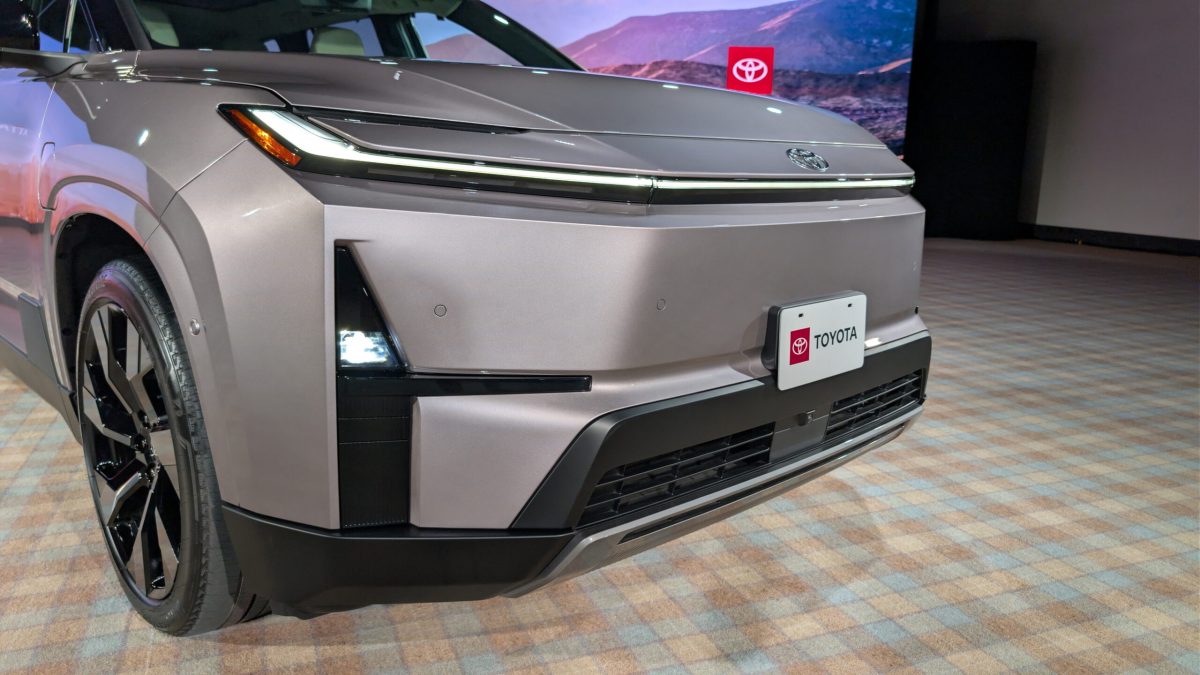 Революція від Toyota: культовий Highlander 2027 стає повністю електричним - фото 2