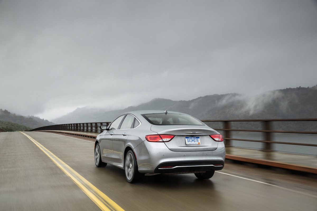 Власники Chrysler 200 отримають розширену гарантію та компенсації через судовий позов - фото 8