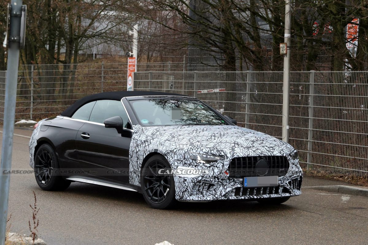 Кабріолет Mercedes-AMG CLE 63 повертає V8: нові подробиці та шпигунські фото - фото 2