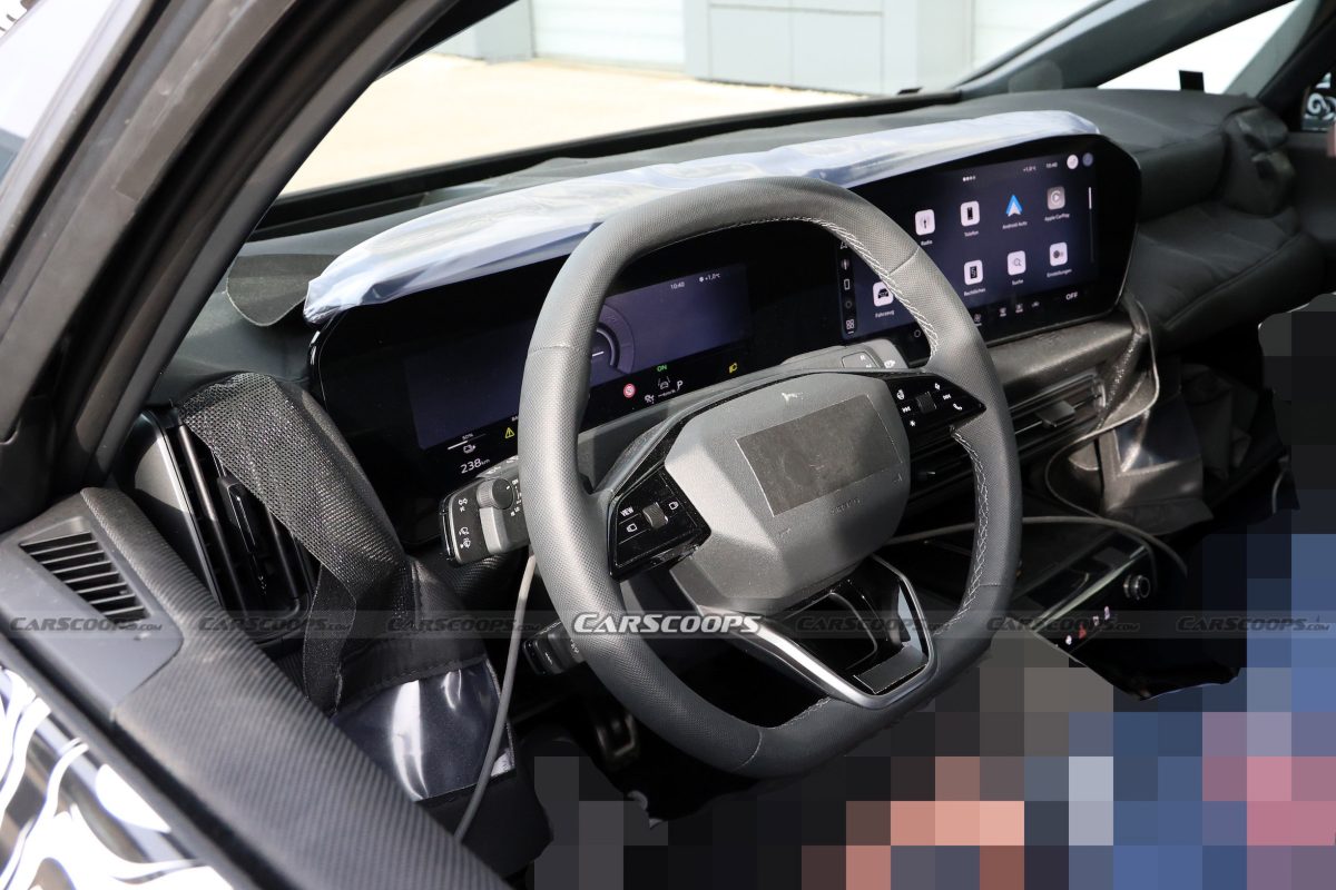 Інтер’єр нового Audi A2 e-tron розсекречено: салон від Q3 та знайома платформа - фото 2