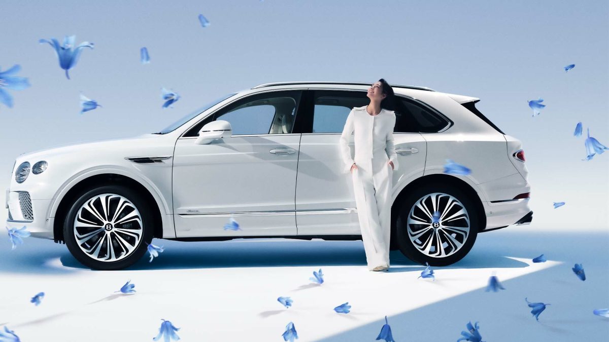 Bentley представила ексклюзивний Bentayga для жінок: лімітована серія Something Blue - фото 2