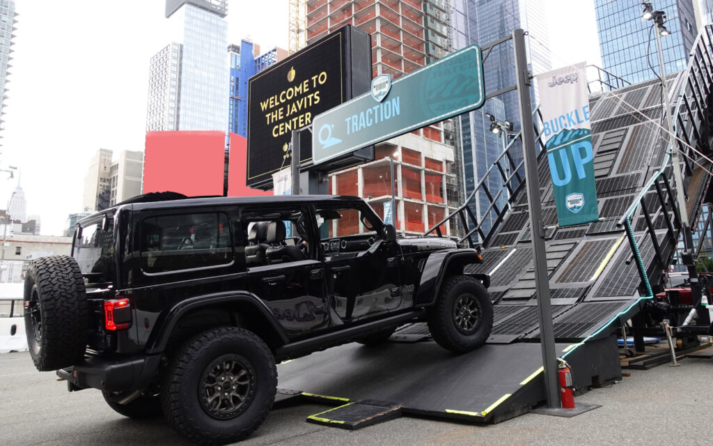 Елітні авто та безкарність: як «супер-порушники» в Нью-Йорку ігнорують штрафи на тисячі доларів - фото 2