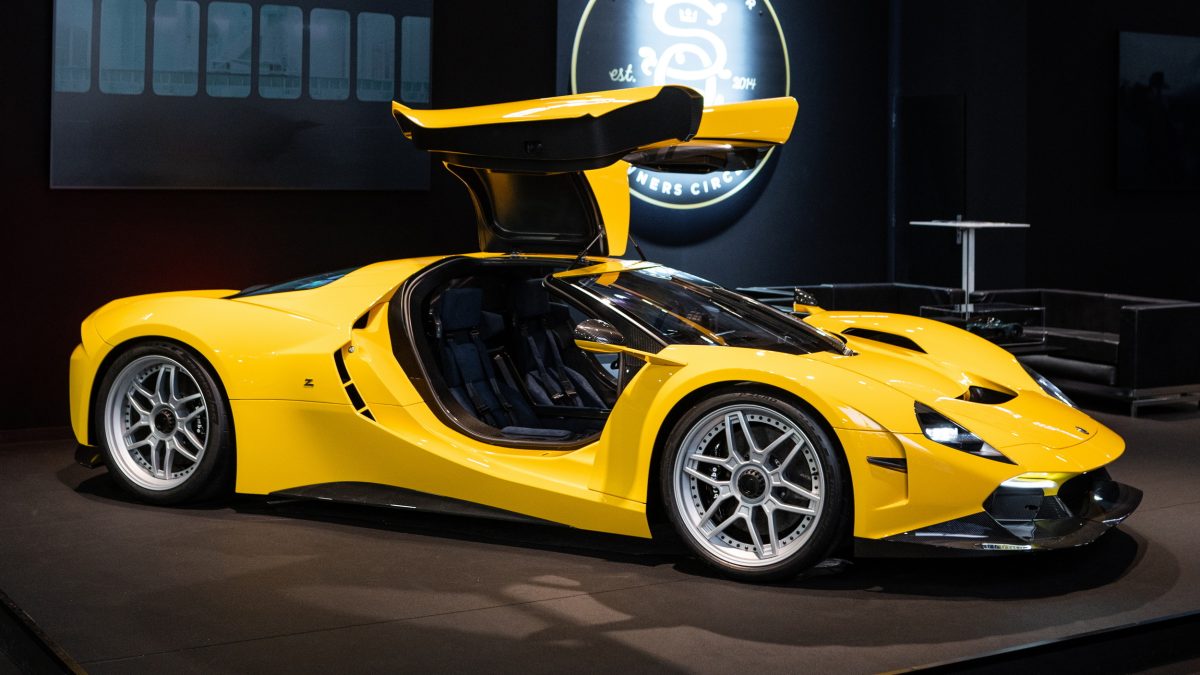 Німецька точність та італійська душа: представлено 900-сильний гіперкар Capricorn 01 Zagato - фото 5