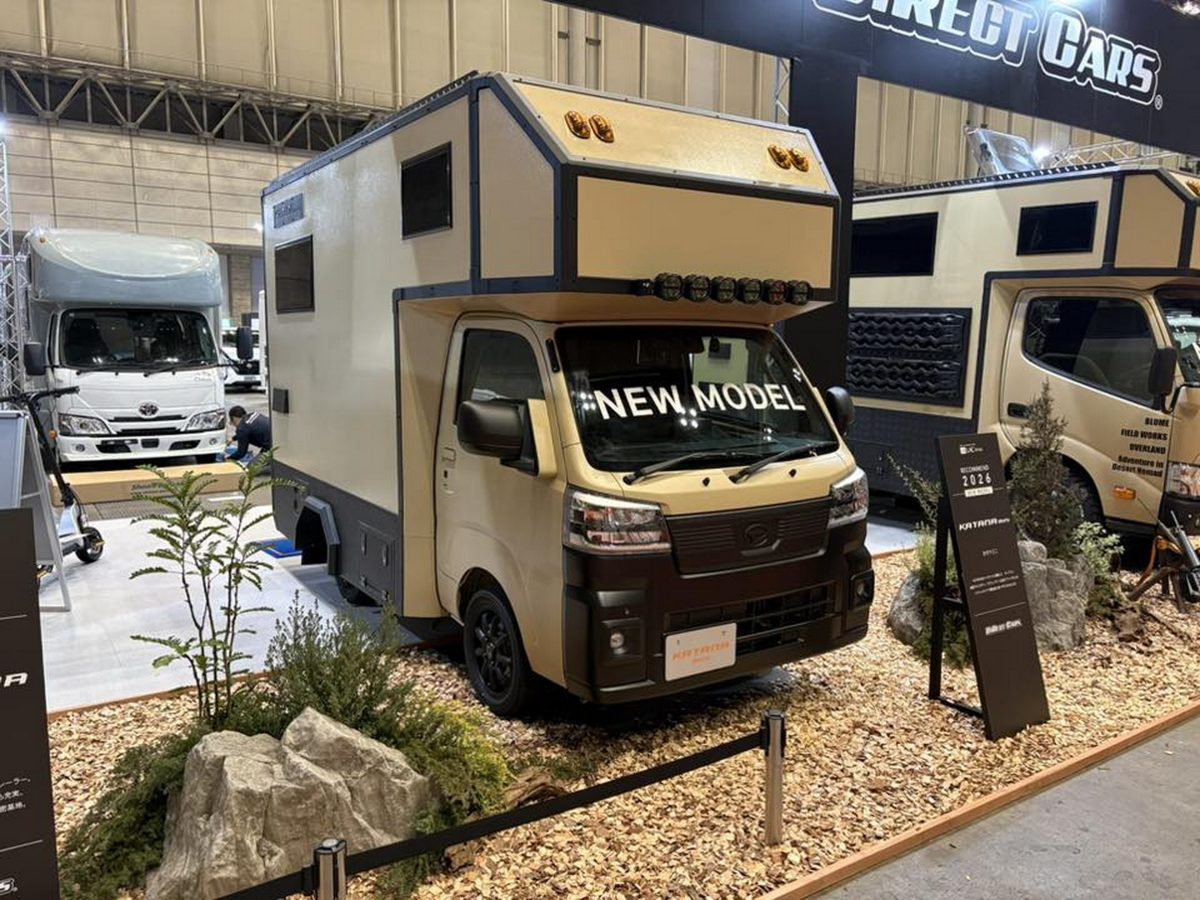 Японці перетворили кей-кар Daihatsu Hijet на позашляховий будинок на колесах - фото 7