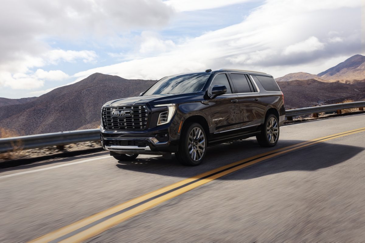 General Motors офіційно повертає свої найбільші позашляховики та пікапи до Великої Британії - фото 3