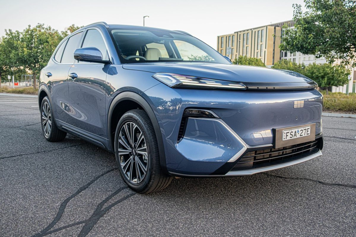 Дешевше за RAV4, а салон як у Lexus: новий кросовер Geely Starray EM-i вражає ціною та якістю - фото 3