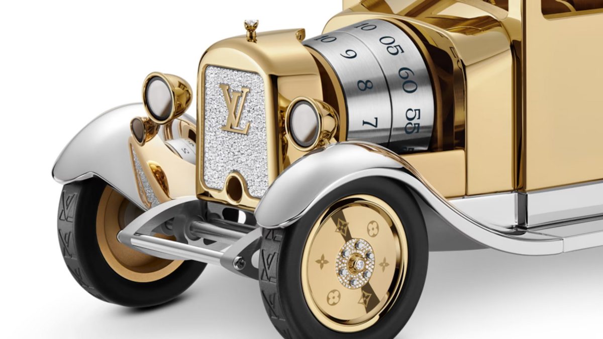 Коштує дорожче за Lamborghini: Louis Vuitton представив настільний годинник у вигляді ретро-фургона - фото 5
