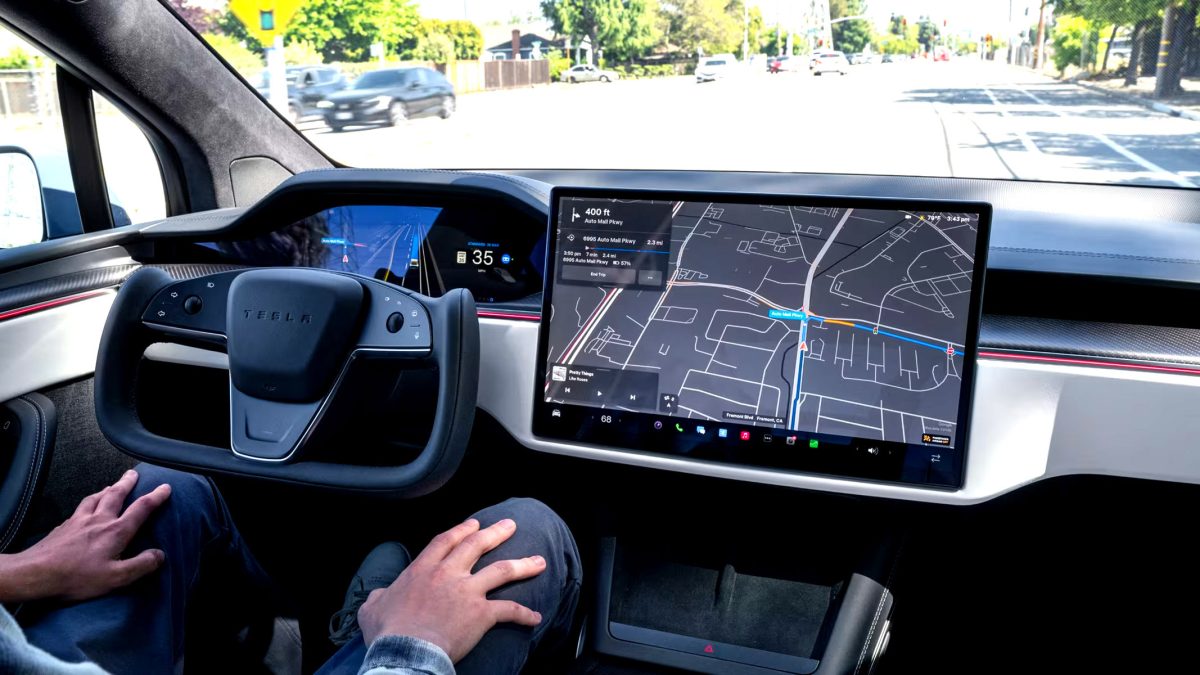 Верховний суд Китаю постановив: водій несе повну відповідальність навіть при увімкненому автопілоті - фото 1