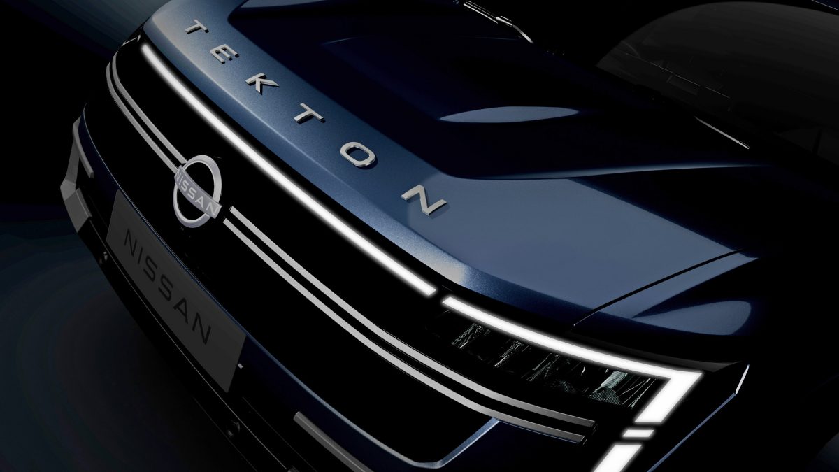 Сім місць за $6200: Nissan представив новий бюджетний крос-вен Gravite - фото 1