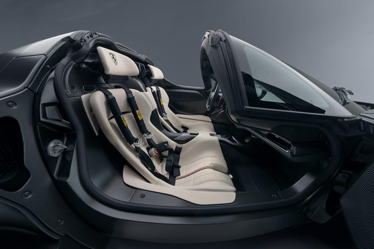 Ексклюзивний тюнінг: Novitec додав потужності рідкісному Ferrari Daytona SP3 - фото 1