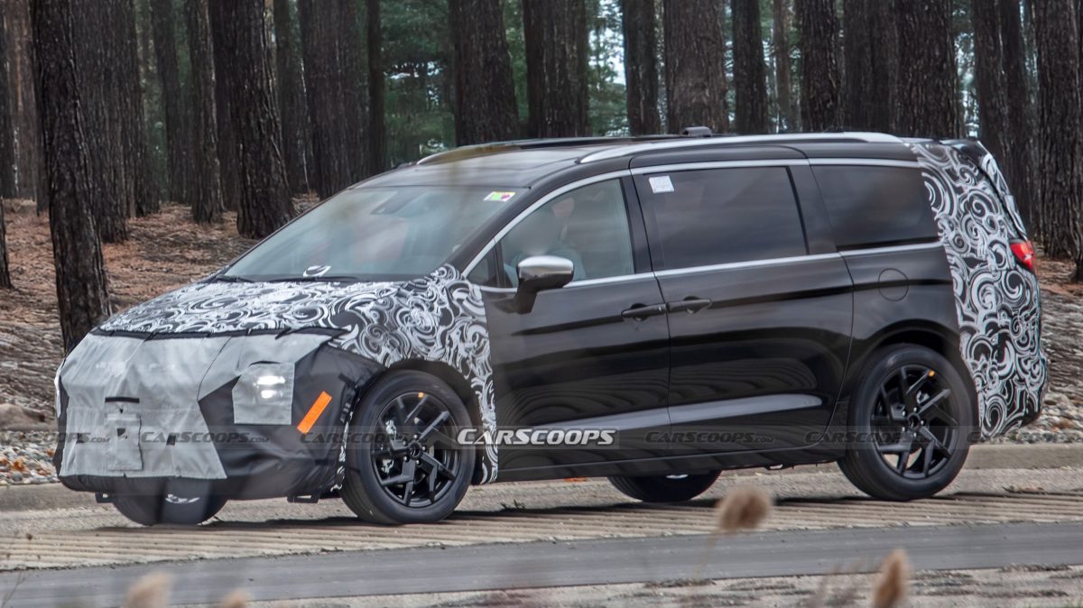 У Chrysler серйозні проблеми: дилери завалені непроданими мінівенами - фото 4