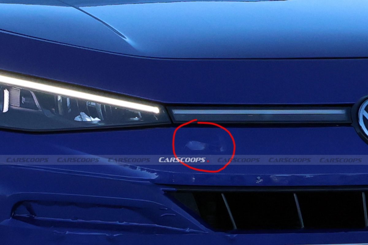 Новий "заряджений" Volkswagen T-Roc R 2025 помітили майже без камуфляжу: перші деталі - фото 3