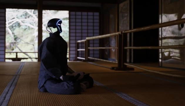 В Японії створили робота-ченця зі штучним інтелектом, який володіє буддійськими писаннями