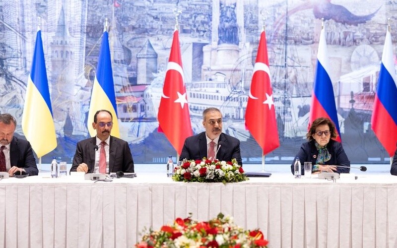 Світова дипломатія: тривають переговорні зусилля навколо війни РФ проти України