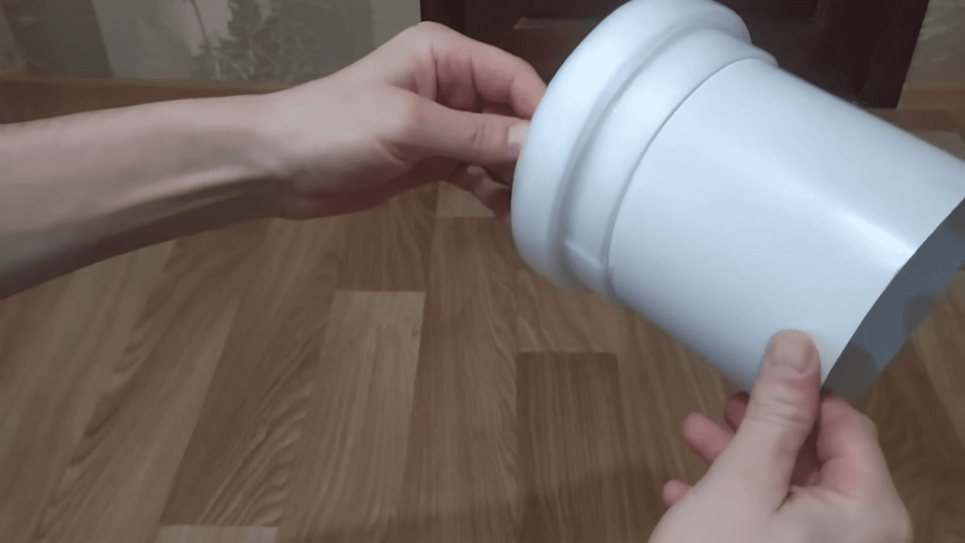 Експерти розповіли, як зробити очищувач повітря з підручних засобів