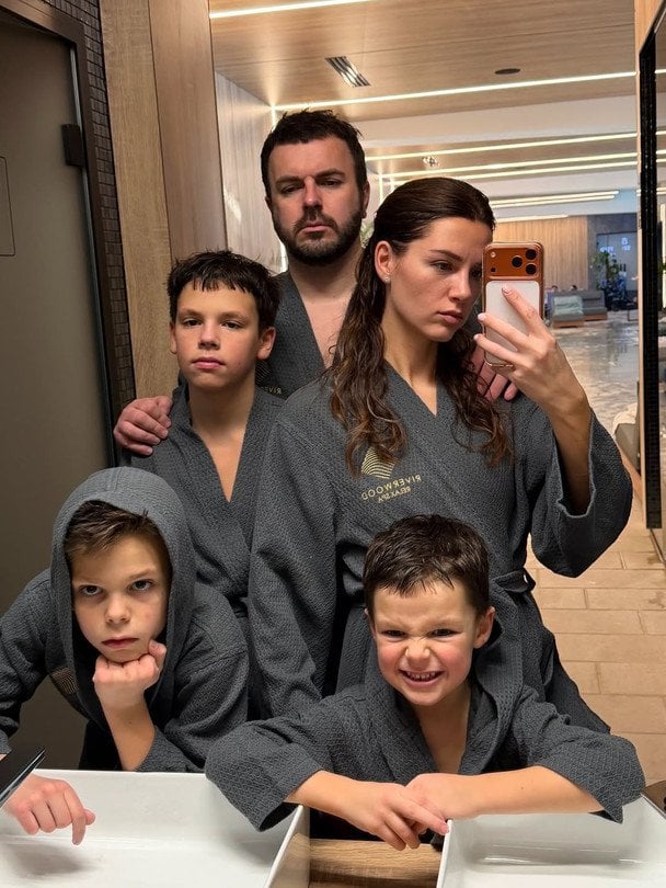 Родина Решетніків / © instagram.com/kristina_reshetnik