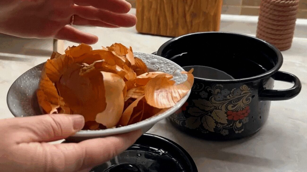 Городники розповіли, чим підгодувати розсаду перців у березні 2026