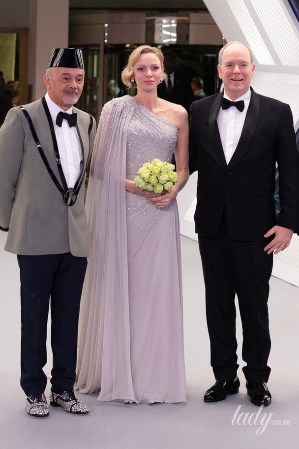 Крістіан Лубутен, княгиня Шарлін, князь Альбер II / © Getty Images