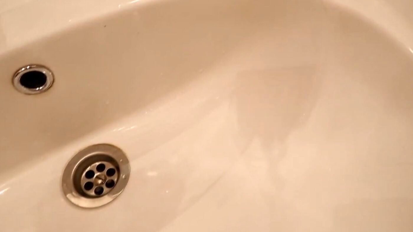 Як відбілити стару раковину