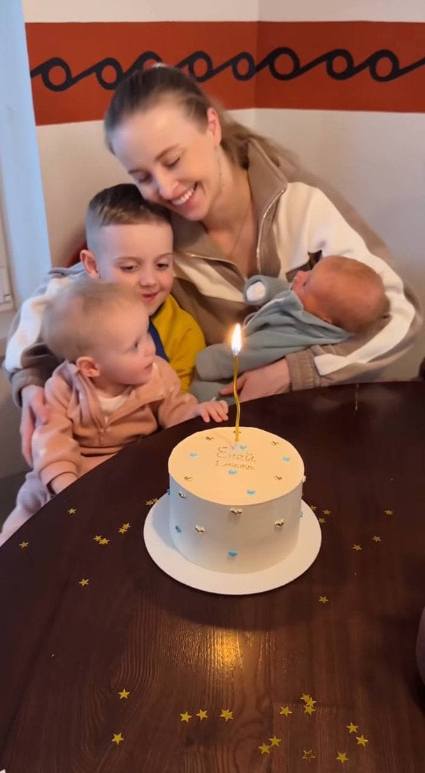 Анна Сагайдачна з дітьми / © instagram.com/annasagaidachnaya