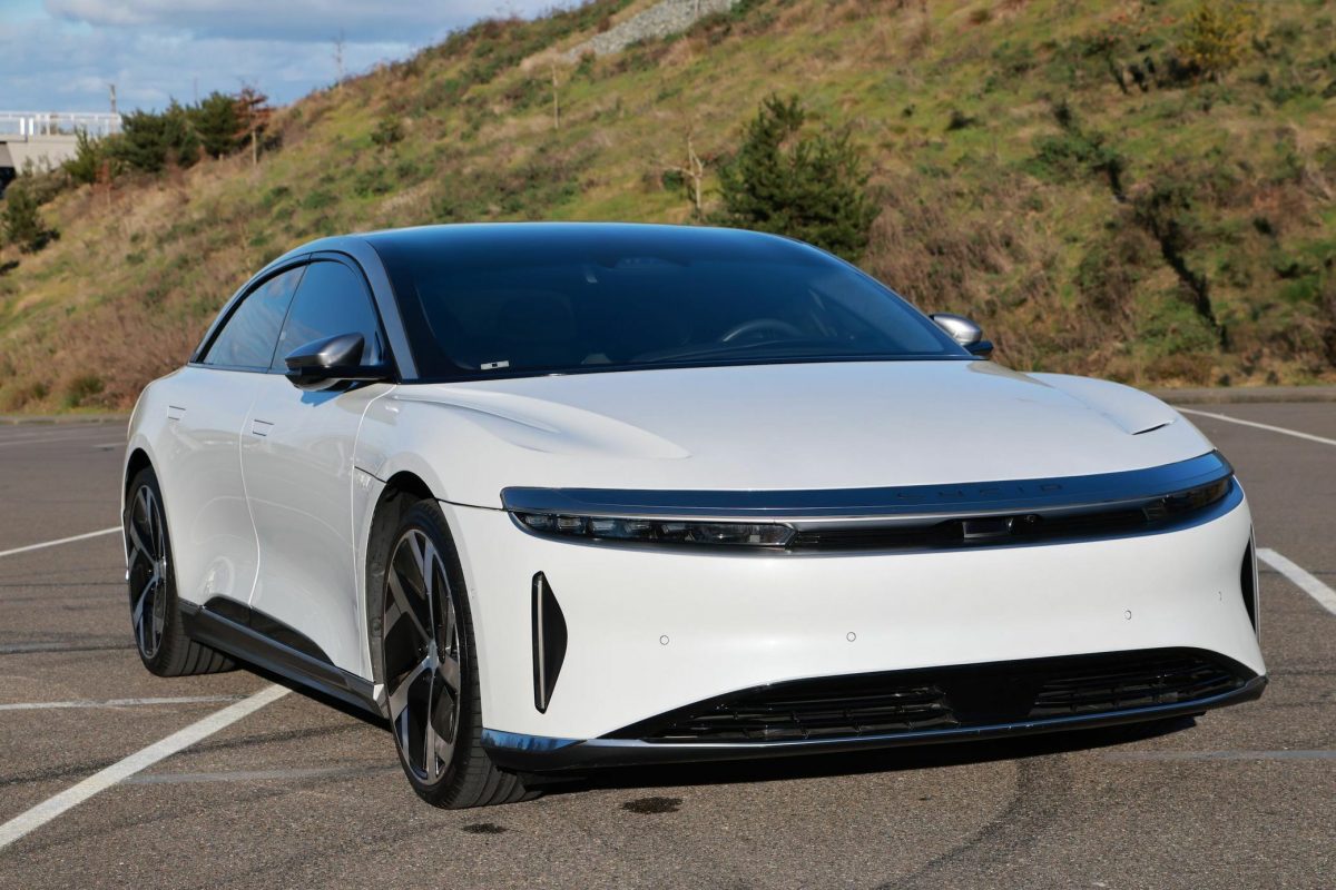 Шалена втрата вартості: розкішний електромобіль Lucid Air знецінився на понад $100 000 після одного власника - фото 4
