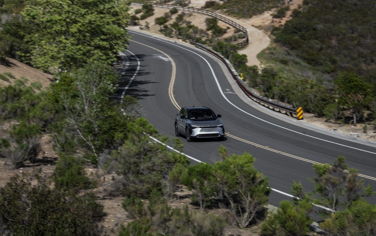 Ринок вживаних електромобілів у США стрімко зростає: головні причини та тенденції - фото 2