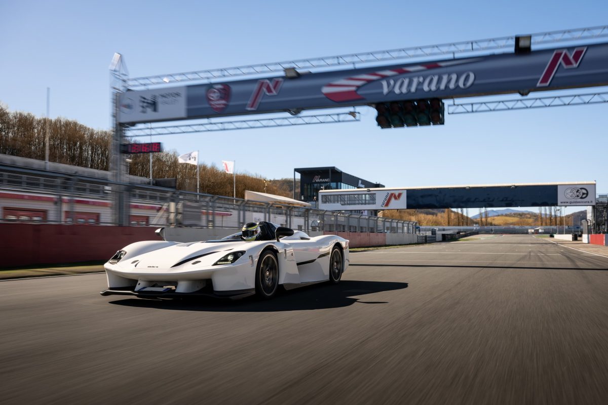 Унікальний одномісний суперкар Dallara MPS виставили на аукціон за 700 000 євро - фото 6