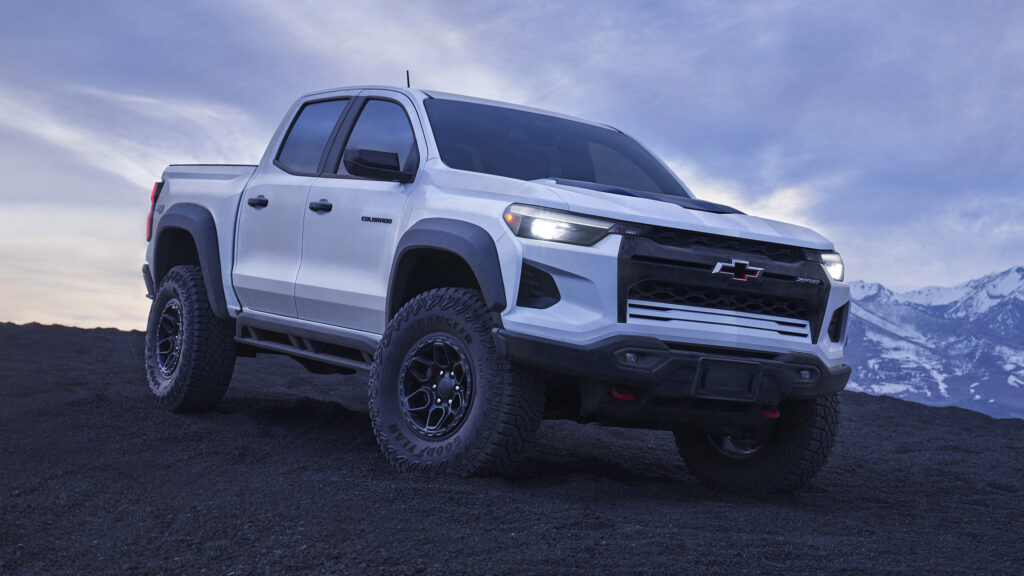 Сліпучі фари стали головним болем водіїв: чому вони безпечніші, ніж здається - фото 4