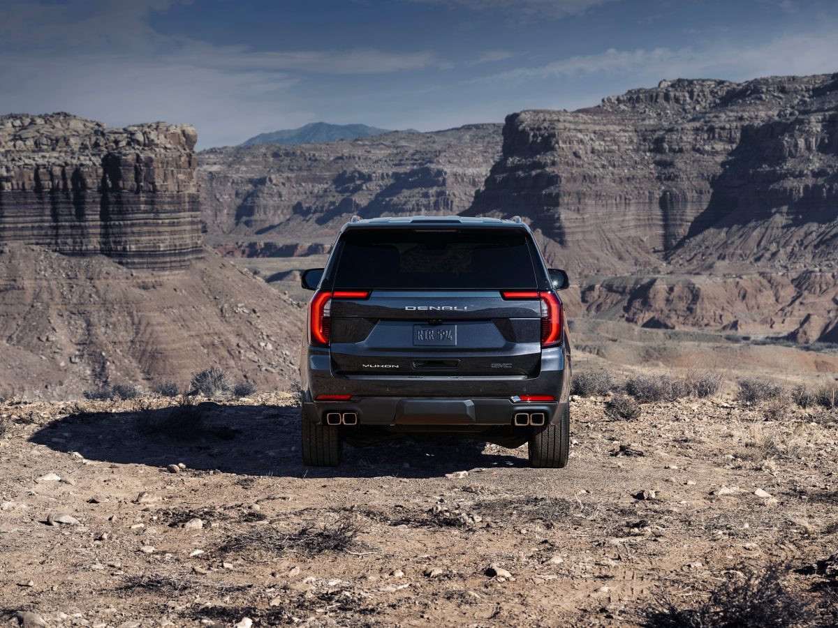 Доступніший конкурент Escalade-V: GMC Yukon 2027 отримає надпотужний компресорний V8 - фото 4