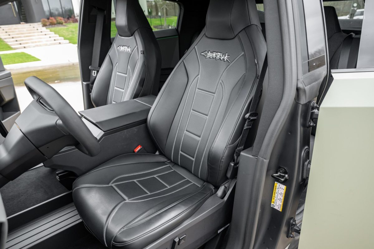 Найрідкісніший Tesla Cybertruck стрімко втрачає в ціні: чому версія RWD розчарувала ринок - фото 4